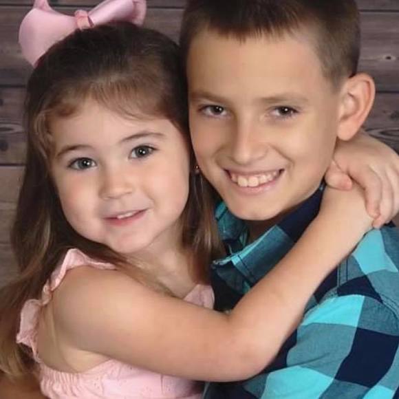 Holly Rudoff - Poshmark Profile Picture of Holly Rudoff (@hollyjo0926) on Poshmark