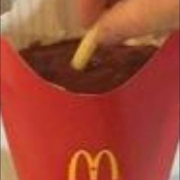 Shakiera Shakiera - Poshmark Profile Picture of Shakiera Shakiera (@soexcotic) on Poshmark