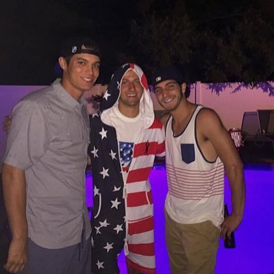 Profile Picture of John Fogarty (@fogs2430) on Twitter