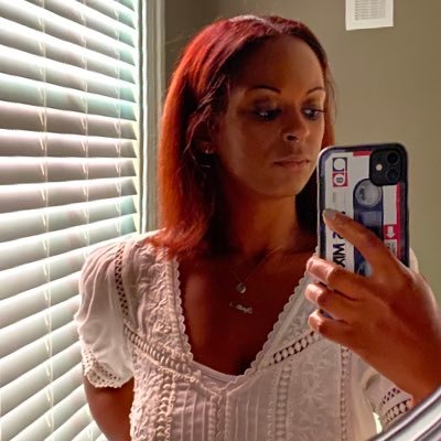 Profile Picture of Lauren Allen (@LAfrLI) on Twitter