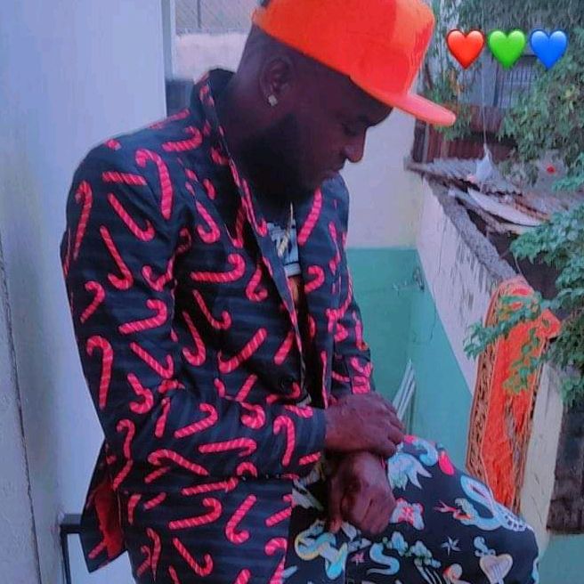 Profile Picture of James Merone (@trabajo4045james) on Tiktok