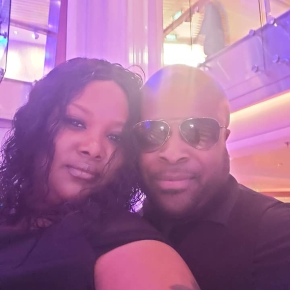 Profile Picture of Tashima Jones (@tashima_jones) on Poshmark