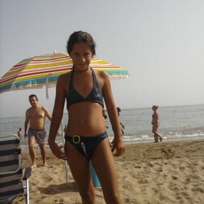 Profile Picture of Isabel Olvera (@isabelolvera10) on Twitter