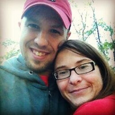 Profile Picture of Beth Factor (@bfact7679) on Twitter