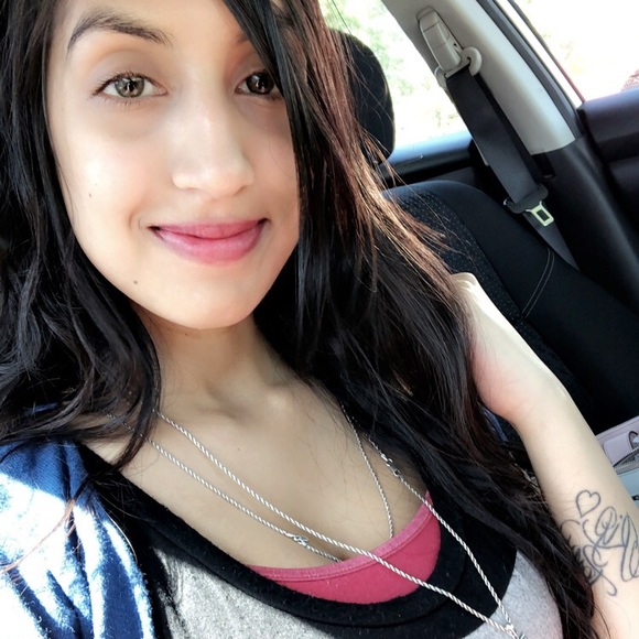 Profile Picture of Priscilla Chand (@priscillaacee) on Poshmark