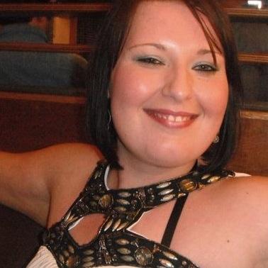 Profile Picture of Maxine Davies (@maxine1984) on Twitter