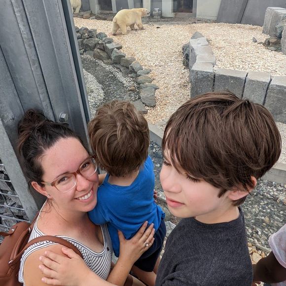 Amelie Leveille - Poshmark Profile Picture of Amelie Leveille (@amelie_lev) on Poshmark