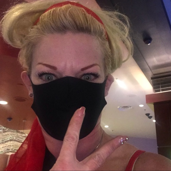 Profile Picture of Jade Lefave (@baitshop_girl) on Poshmark