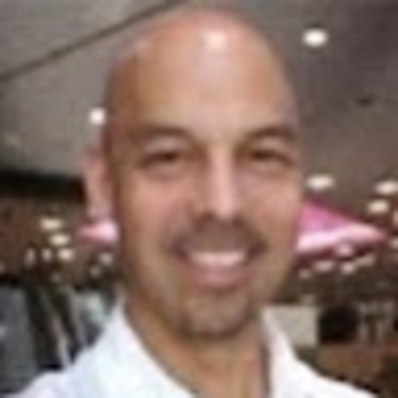 Profile Picture of Bernie Mccaw (@bernardmccaw) on Poshmark