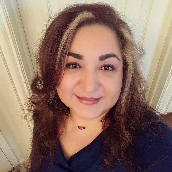 Profile Picture of Mary c Garza (@mcantu14) on Poshmark