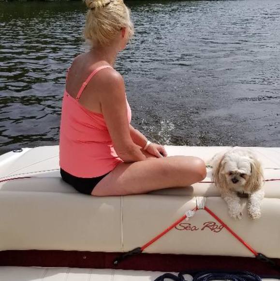 Profile Picture of Deb Houghteling (@debhoughteling) on Poshmark