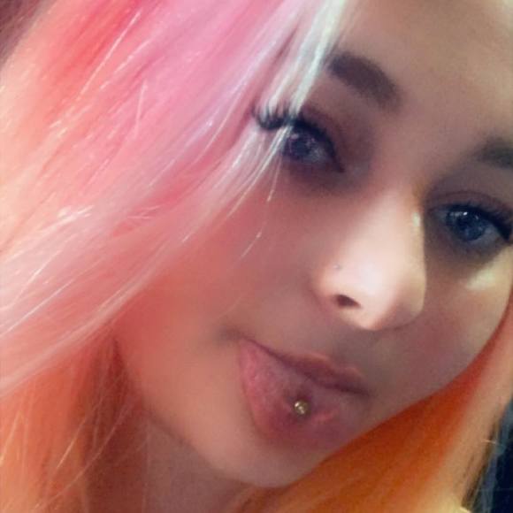 Kelly marie Grannis - Poshmark Profile Picture of Kelly marie Grannis (@k_grannis) on Poshmark