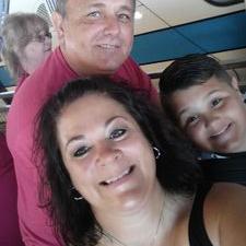 Profile Picture of Stacey Hinton (@sjhinton70) on Twitter