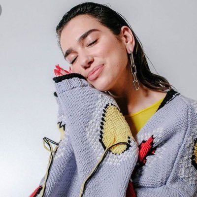 Profile Picture of Vilu  💗 (@habitNostalgia) on Twitter