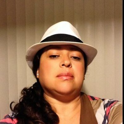 Profile Picture of Cinthia Ramos (@cinthiaramos32) on Twitter