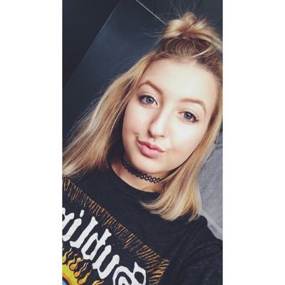 Profile Picture of Tal (@natalia_asher) on Twitter