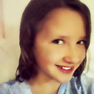 Profile Picture of Violet Hayes (@violetjoey7) on Twitter