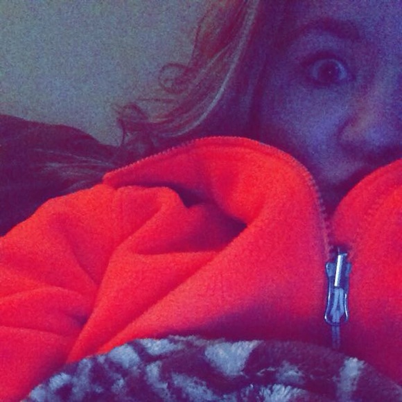 Profile Picture of Sydney Shilman (@sydneyshilman) on Poshmark