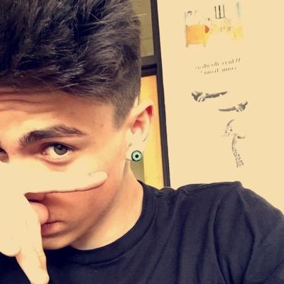 Profile Picture of Scott Yoshimura (@Yoshimura303) on Twitter