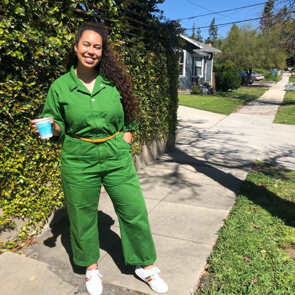 Profile Picture of Teresa Nowatzki (@tnowatzki) on Poshmark