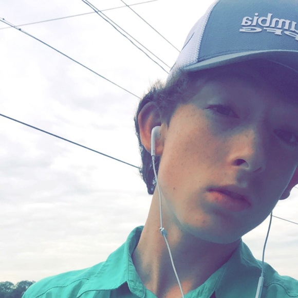 Scotlan Goodson - Poshmark Profile Picture of Scotlan Goodson (@scotlangoooson) on Poshmark