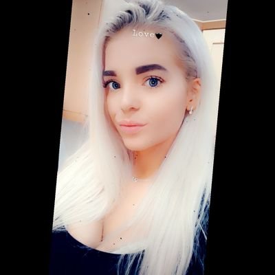 Profile Picture of Jamieleigh (@Jay_L_Newton) on Twitter