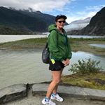 Profile Picture of Stephanie Holtman Hyland (@stephanie.h.hyland) on Instagram