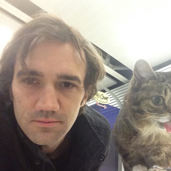 Profile Picture of Robert Shaw (@bobbyidentity) on Poshmark