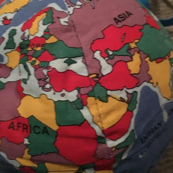 Profile Picture of Melissa Kuecker (@melissakuecker) on Poshmark