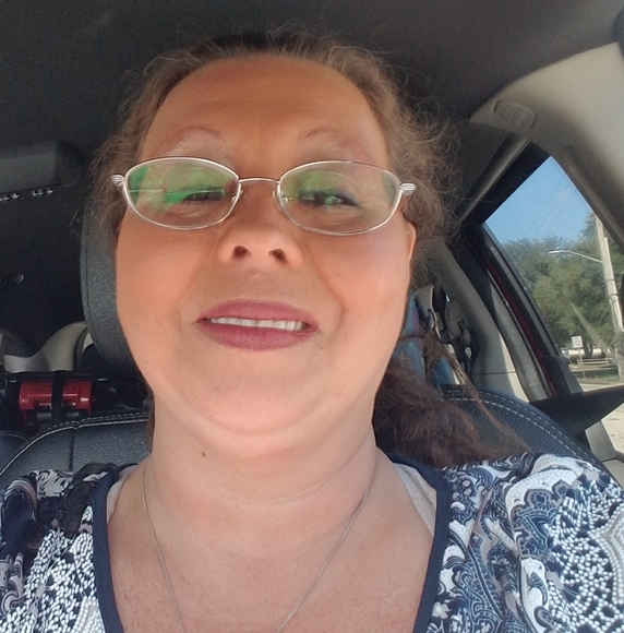 Profile Picture of Marsha Bennett (@marshabennett) on Poshmark