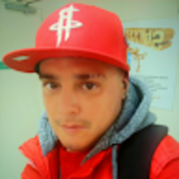 Profile Picture of David Andujar (@dnyce252) on Poshmark