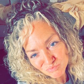 Profile Picture of Misty Liles (@mimililes) on Pinterest