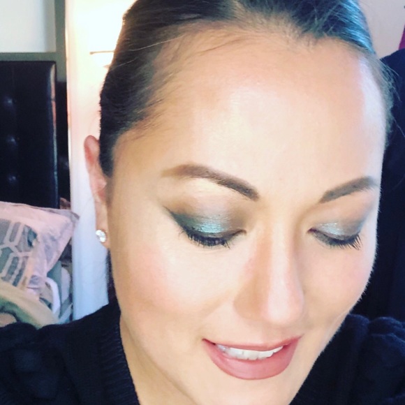 Profile Picture of Candace Moriyama (@candaceakiko) on Poshmark