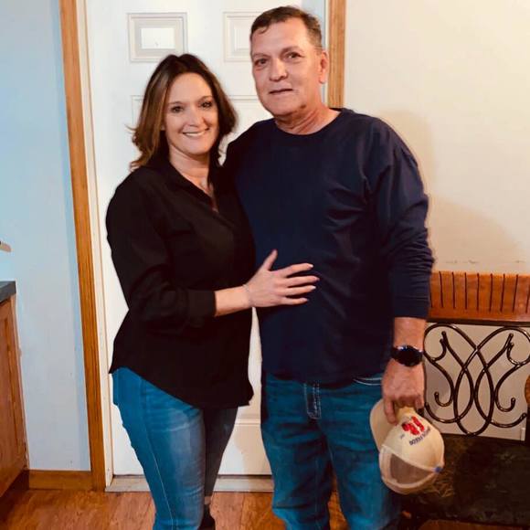 Profile Picture of Shayna Hicks (@hicksshayna) on Poshmark