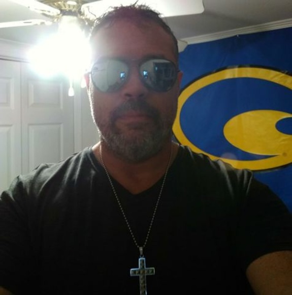 Profile Picture of David l Garner (@superdave1973) on Poshmark