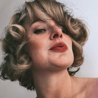Profile Picture of Rebecca van der Wurff (@rebeccavanderwurff) on Instagram