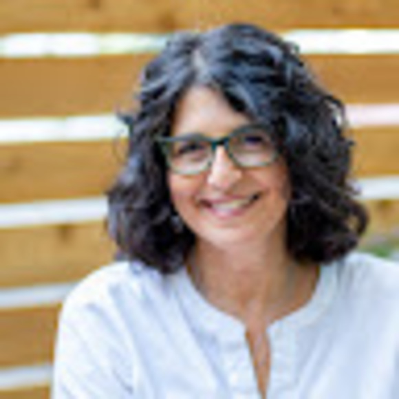 Profile Picture of Sonya Kaleel (@sonyakaleel) on Poshmark