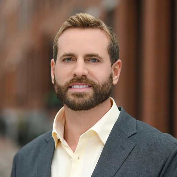 Profile Picture of Bruno Rodriguez (@brunorodrigu922) on Poshmark