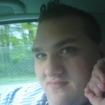 Profile Picture of Josh (@plunk86) on Twitter