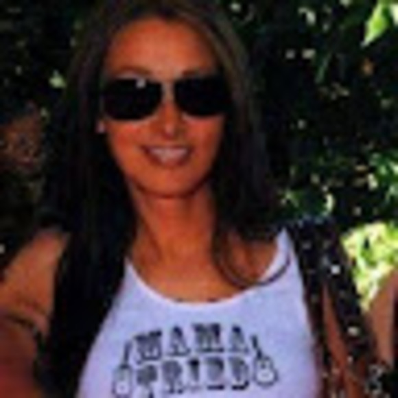 Profile Picture of Kristin Wilson (@kawilson80) on Poshmark