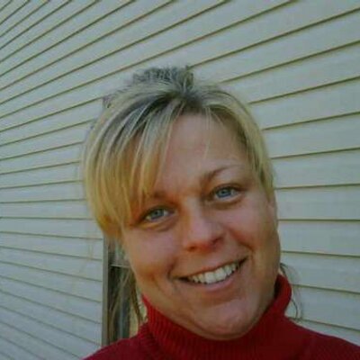 Profile Picture of Carolyn Monks (@ladimonks) on Twitter
