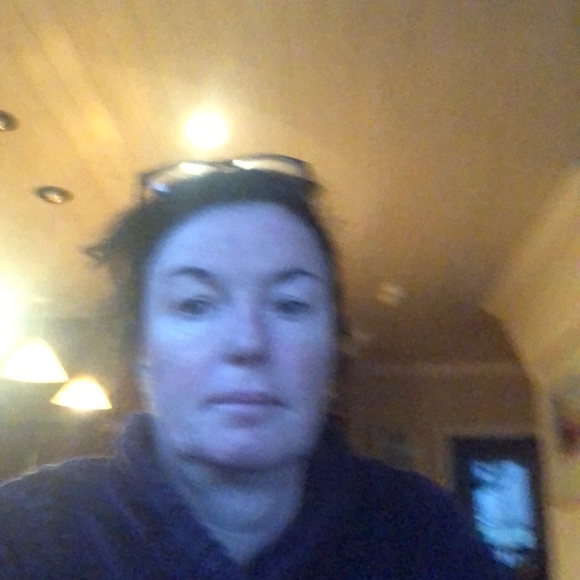 Profile Picture of Anne Slowey (@anneslowey1) on Poshmark