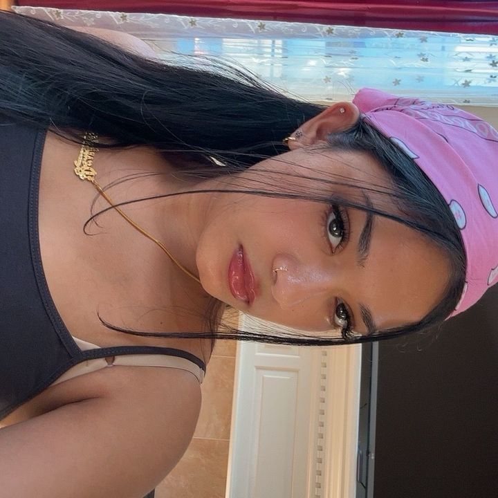 Profile Picture of Devi<3 (@the.devika) on Tiktok