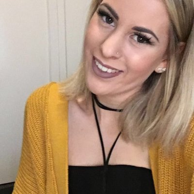 Chloe Bartlett - Twitter Profile Picture of Chloe Bartlett (@ChloeEmaB) on Twitter