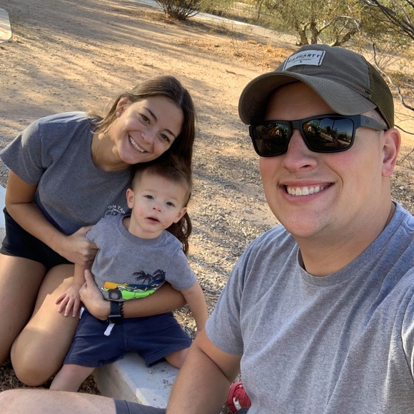 Brianna Deskins - Poshmark Profile Picture of Brianna Deskins (@brideskins) on Poshmark