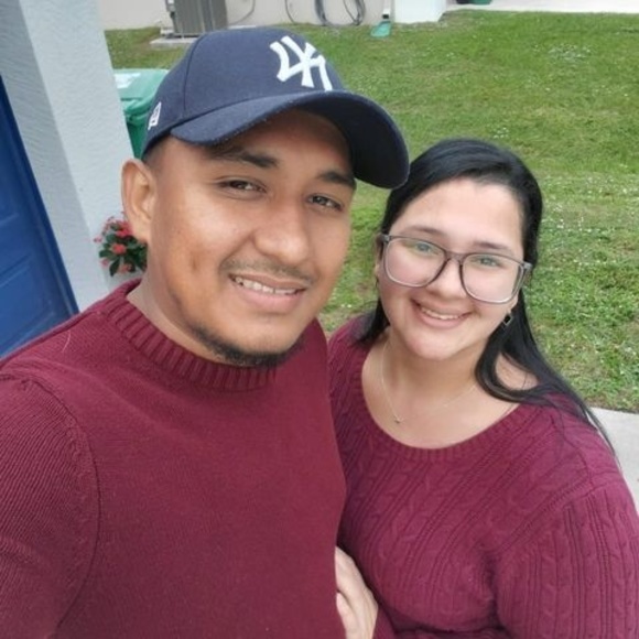 Profile Picture of Carlos Sanches jr. (@carlossanche828) on Poshmark