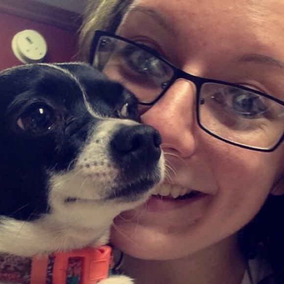 Profile Picture of Ashlynn Daugherty (@addaugherty) on Poshmark