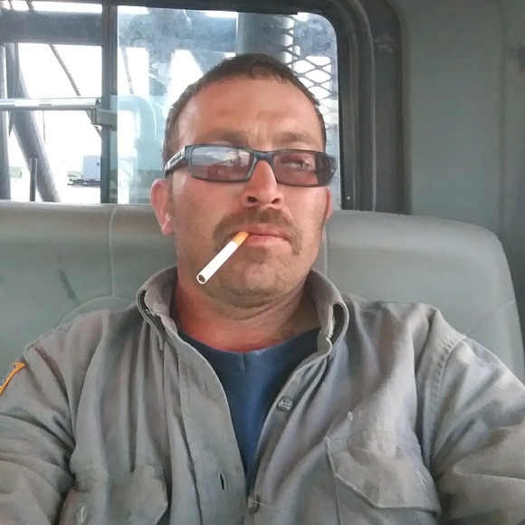 Profile Picture of Jose Iniguez (@1457iniguez) on Poshmark