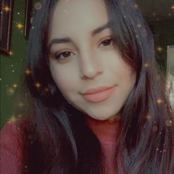 Lucero Ramos - Poshmark Profile Picture of Lucero Ramos (@lucerosoto1997) on Poshmark