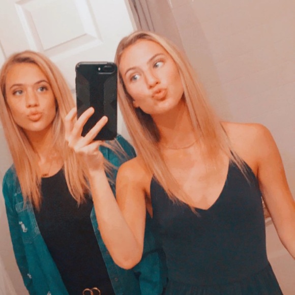 Profile Picture of Marley Torbeck (@torbeckmalrey) on Poshmark